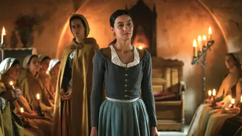 Marie Anne es elegida gran dama de las beguinas ante la humillación de Sibila Marie Anne es elegida gran dama de las beguinas ante la humillación de Sibila