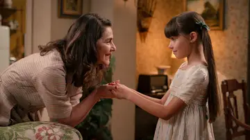 Digna y Julia en el capítulo 175 de Sueños de libertad Digna y Julia en el capítulo 175 de Sueños de libertad