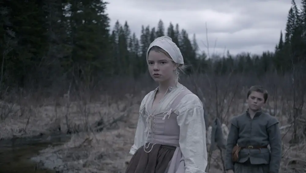 Anya Taylor-Joy en The Witch (La Bruja) Anya Taylor-Joy en The Witch (La Bruja)