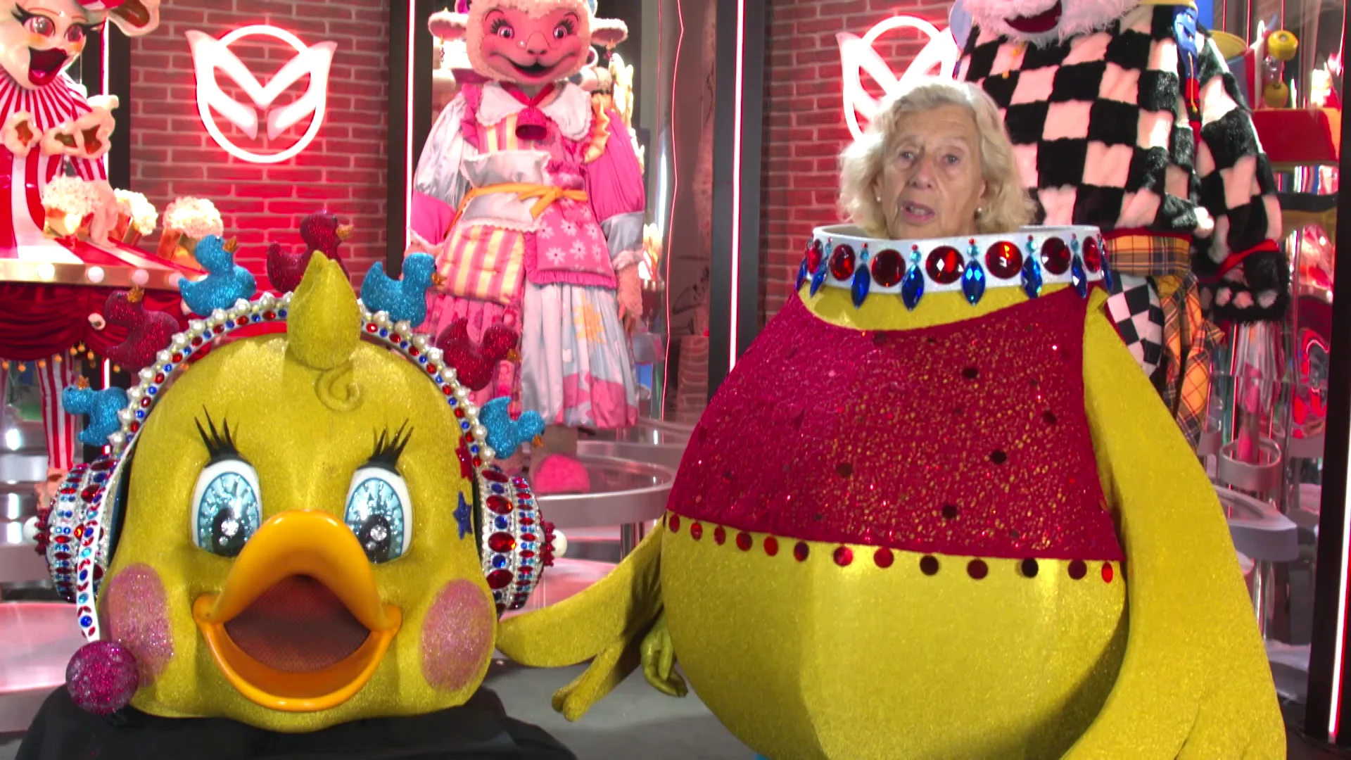 &ldquo;Al principio notas un poco de inseguridad&rdquo;: Manuela Carmena nos cuenta como fueron sus primeras veces en Mask Singer