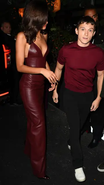 Tom Holland junto a Zendaya Tom Holland junto a Zendaya