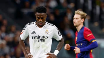 Vinícius, en el partido ante el Barcelona en el Bernabéu