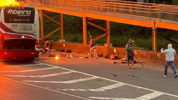 Una imagen de la emboscada de los ultras del Palmeiras