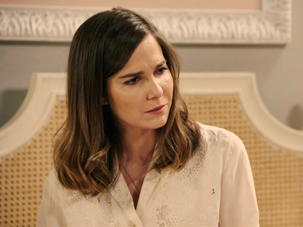 Capítulo 174 de Sueños de libertad; 28 de octubre: Begoña comienza a sospechar del extraño comportamiento de Julia