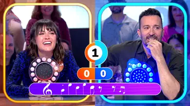 Inédito: Roberto Leal inventa un premio de consolación para Michelle Calvó y Pablo Puyol Inédito: Roberto Leal inventa un premio de consolación para Michelle Calvó y Pablo Puyol