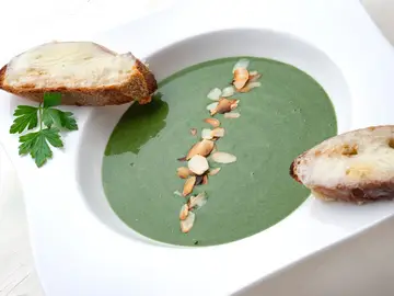 Crema de espinacas, calabacín y queso, de Arguiñano Crema de espinacas, calabacín y queso, de Arguiñano