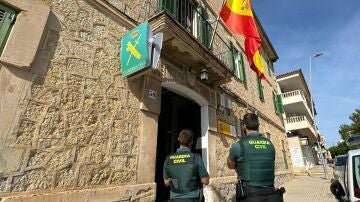 Agentes de la Guardia Civil en Artà (Mallorca)