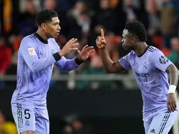 Bellingham y Vinicius durante un partido ante el Valencia Bellingham y Vinicius durante un partido ante el Valencia