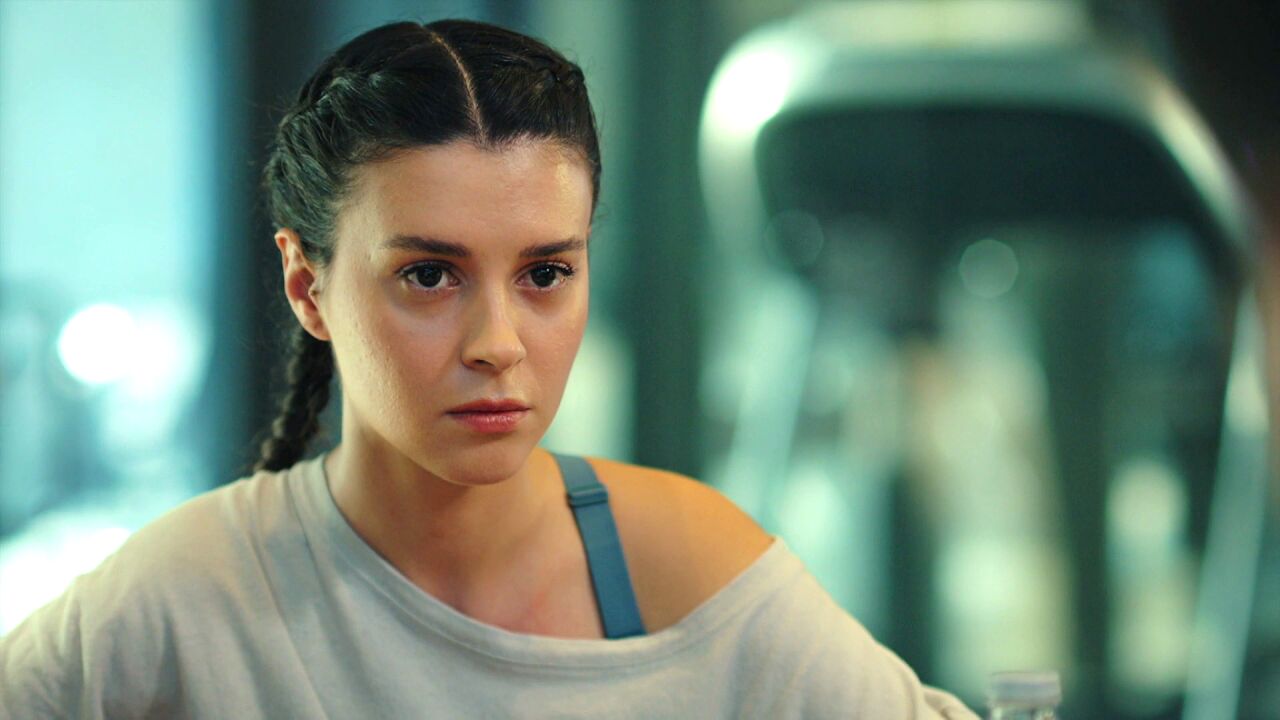 El corte que Pelin no vio venir: Ferit la pone en su lugar frente a Seyran