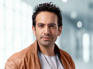 Evren, el m&eacute;dico que cambia el destino de Bahar en Renacer