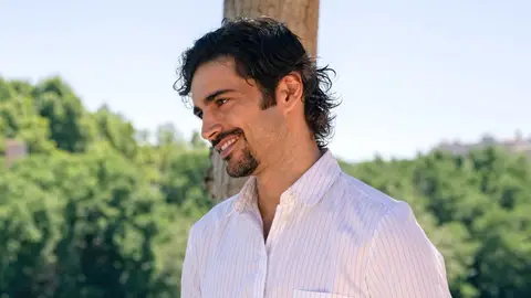 ¿Quién es Víctor Zárate? Descubre a Rubén Bernal, el actor que interpreta al amigo de María en Sueños de libertad ¿Quién es Víctor Zárate? Descubre a Rubén Bernal, el actor que interpreta al amigo de María en Sueños de libertad