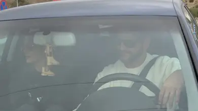 Fran Perea y su novia, Luz Valdenebro, de los primeros invitados en llegar a la boda de Ana Guerra y Víctor Elías Fran Perea y su novia, Luz Valdenebro, de los primeros invitados en llegar a la boda de Ana Guerra y Víctor Elías