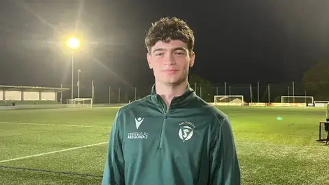 El futbolista Adri Suárez, del San Tirso El futbolista Adri Suárez, del San Tirso