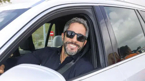 Roberto Leal llegando a la boda de Ana Guerra y Víctor Elías Roberto Leal llegando a la boda de Ana Guerra y Víctor Elías