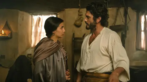 Lucía y Telmo van a buscar al Mellado: “Puede ayudarme a esclarecer la muerte de mi madre” Lucía y Telmo van a buscar al Mellado: “Puede ayudarme a esclarecer la muerte de mi madre”