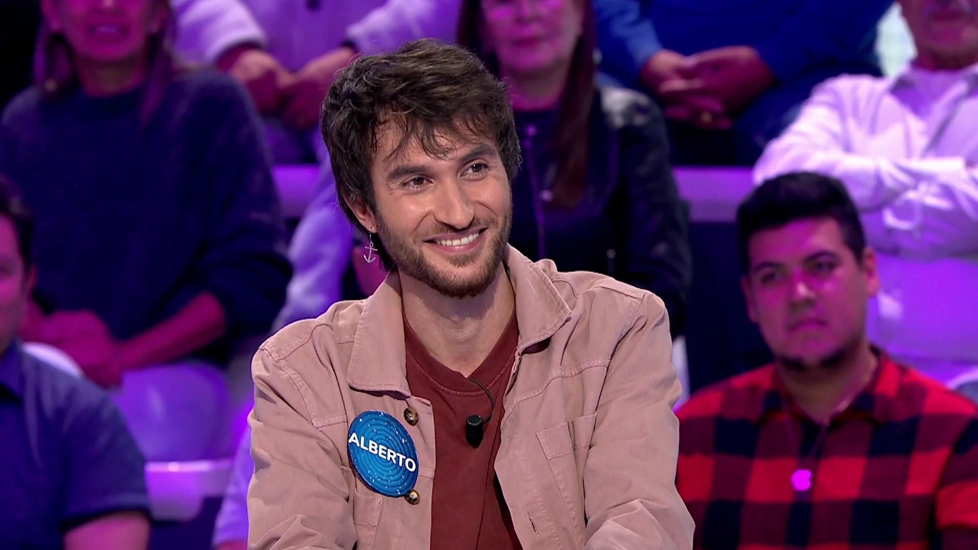 El detalle con el que Alberto promete sorprender en cada programa: “No me retes” El detalle con el que Alberto promete sorprender en cada programa: “No me retes”