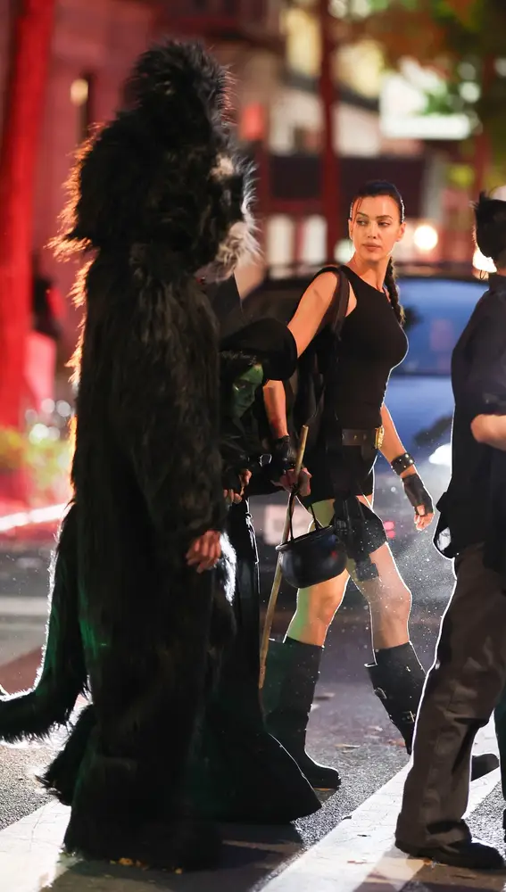 Irina Shayk, del mítico personaje de Tomb Raider, Lara Croft Irina Shayk, del mítico personaje de Tomb Raider, Lara Croft
