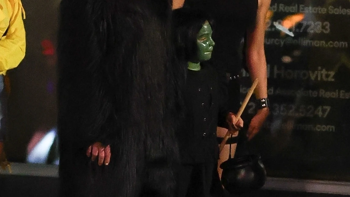 Bradley Cooper, Irina Shayk y su hija se disfrazan para Halloween