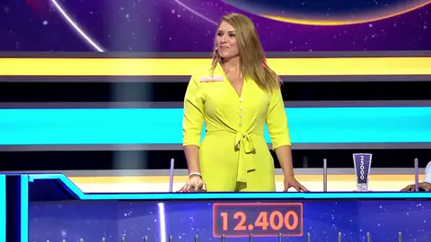 Concursante de La ruleta de la suerte noche Concursante de La ruleta de la suerte noche