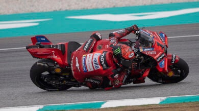 La caída de Bagnaia en la sprint que deja el Mundial de Moto GP en manos de Jorge Martín