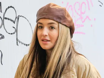 Lola Índigo en un punto de recogida de ayudas por la DANA en Madrid Lola Índigo en un punto de recogida de ayudas por la DANA en Madrid