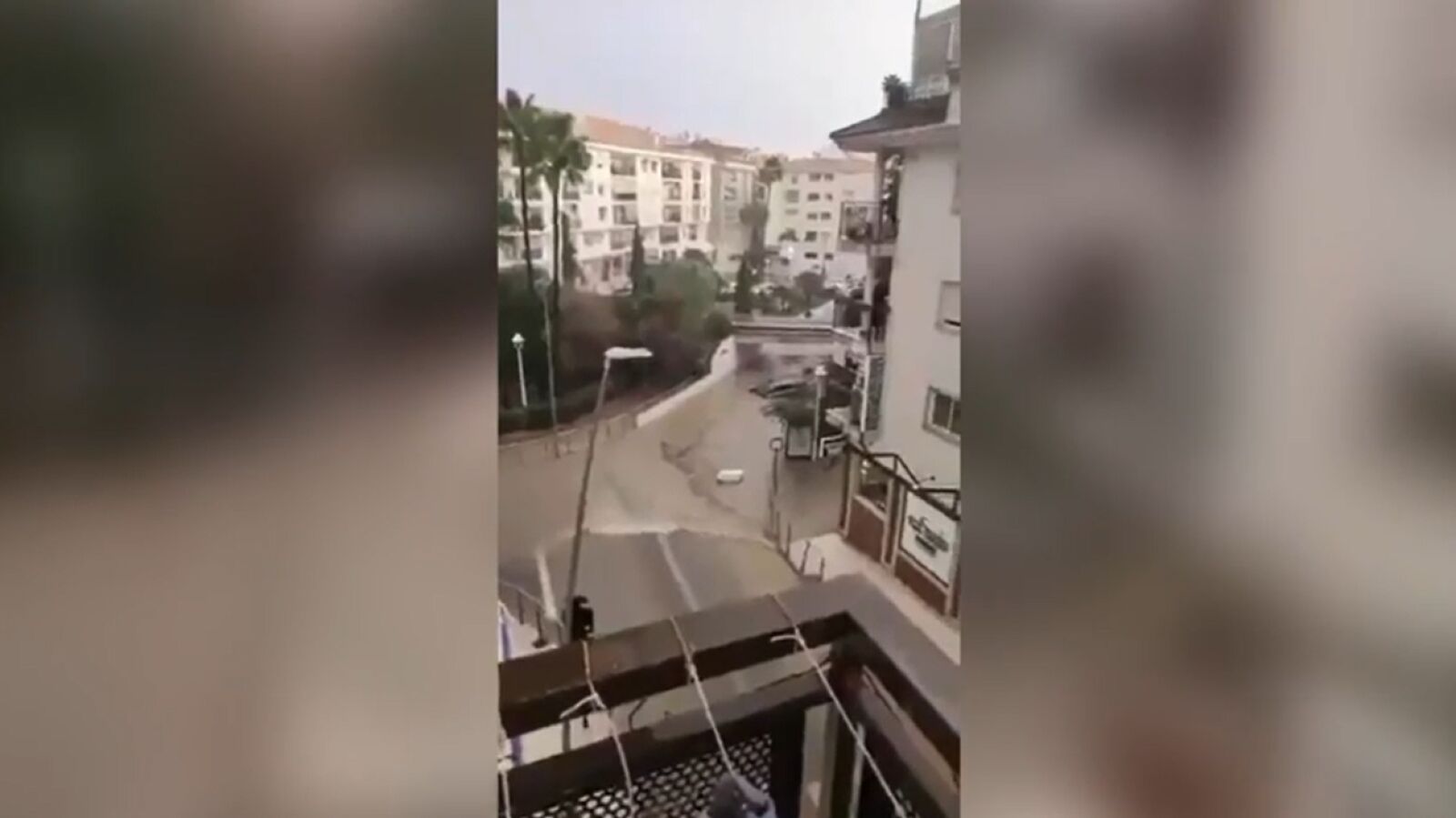 Las fuertes lluvias por la DANA en Altea provocan inundaciones y primeros rescates