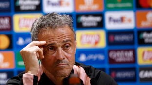 Luis Enrique atiende a los medios de comunicaci&oacute;n en rueda de prensa