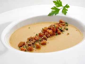 ¡Un clásico con un toque exótico! Arguiñano sorprende con una deliciosa crema de lentejas al curry ¡Un clásico con un toque exótico! Arguiñano sorprende con una deliciosa crema de lentejas al curry