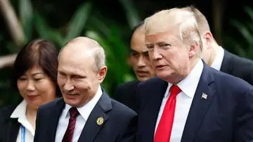 Donald Trump y Vladimir Putin Donald Trump y Vladimir Putin