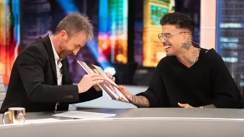 “Estaba todo en silencio”: La curiosa experiencia de Rauw Alejandro en su primer concierto en Tokio “Estaba todo en silencio”: La curiosa experiencia de Rauw Alejandro en su primer concierto en Tokio