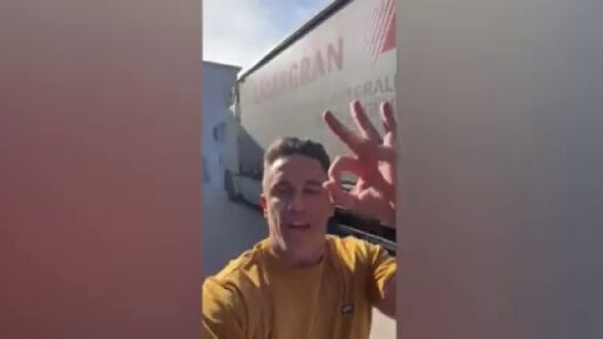 Un granadino logra enviar 100 lavadoras a familias afectadas en Valencia