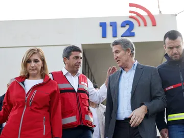 Salomé Pradas junto a Carlos Mazón y Alberto Núñez Feijóo Salomé Pradas junto a Carlos Mazón y Alberto Núñez Feijóo