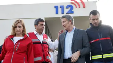 Salomé Pradas junto a Carlos Mazón y Alberto Núñez Feijóo Salomé Pradas junto a Carlos Mazón y Alberto Núñez Feijóo