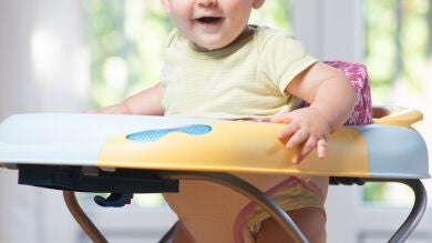 ¿Andadores para bebés? ¡No gracias! Una pediatra alerta de los peligros de los tacatás