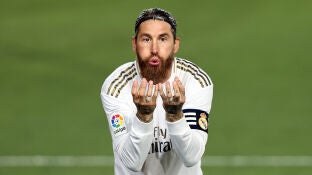 Sergio Ramos celebra un gol con el Real Madrid en 2020