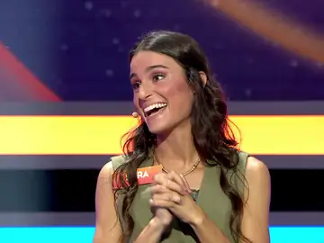 Sara, concursante de La ruleta de la suerte noche Sara, concursante de La ruleta de la suerte noche