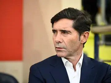 Marcelino, en el partido ante el Alavés Marcelino, en el partido ante el Alavés