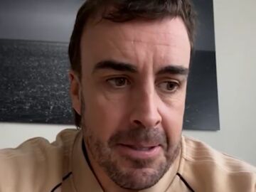 Fernando Alonso, con las víctimas de la DANA