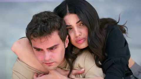 ¡Estafan a Ömer!: El joven entrega todo su dinero para la entrada de una casa que no existe ¡Estafan a Ömer!: El joven entrega todo su dinero para la entrada de una casa que no existe