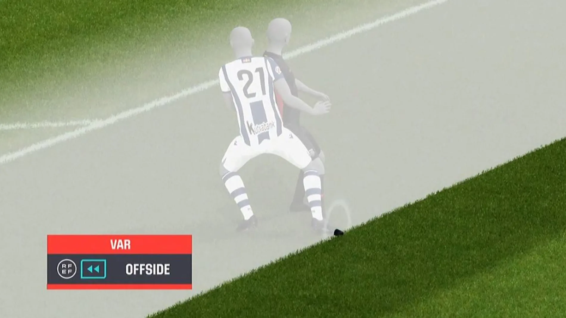 Imagen del fuera de juego de Lewandowski Imagen del fuera de juego de Lewandowski