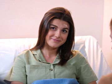 &iexcl;Cansu, fuera de peligro!: Ayten paga su ira expulsando a los Eren del hospital