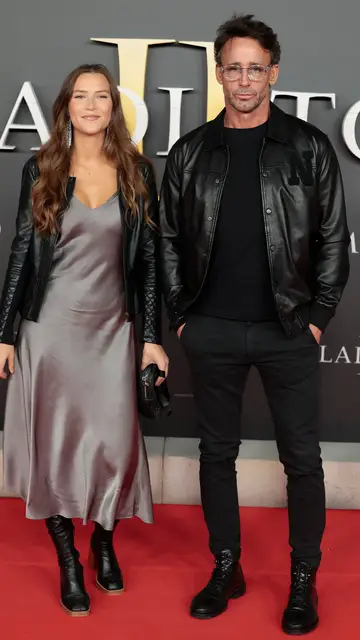 Álvaro Muñoz Escassi, junto a su hija Anna Barrachina Álvaro Muñoz Escassi, junto a su hija Anna Barrachina
