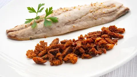 Karlos Arguiñano: receta de chicharro asados con migas "a nuestro estilo" Karlos Arguiñano: receta de chicharro asados con migas "a nuestro estilo"