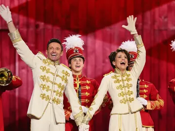 Hugh Jackman y Sutton Fosteren Broadway con The Music Man Hugh Jackman y Sutton Fosteren Broadway con The Music Man