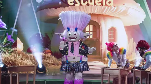 ¡Una motomami sobre el escenario! Troll debuta en Mask Singer al ritmo de ‘Despechá’ de Rosalía ¡Una motomami sobre el escenario! Troll debuta en Mask Singer al ritmo de ‘Despechá’ de Rosalía