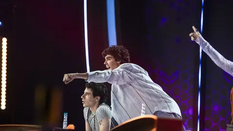 "¡Me retracto!”: Javier Ambrossi cambia de opinión en el último momento y apuesta que Troll es Cecilia Roth "¡Me retracto!”: Javier Ambrossi cambia de opinión en el último momento y apuesta que Troll es Cecilia Roth