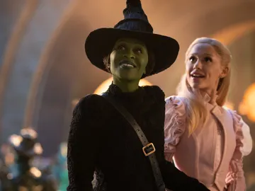 Ariana Grande y Cynthia Erivo en Wicked Ariana Grande y Cynthia Erivo en Wicked