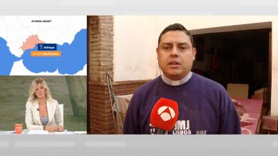 El cura de Málaga que corrió a salvar su iglesia inundada en plena DANA: 