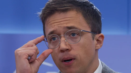 A3 Noticias 2 (14-11-24) Errejón asegura que la denuncia de Elisa Mouliaá es "falsa" y pide declarar lo antes posible para "exponer la realidad de los hechos" A3 Noticias 2 (14-11-24) Errejón asegura que la denuncia de Elisa Mouliaá es "falsa" y pide declarar lo antes posible para "exponer la realidad de los hechos"