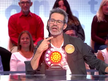 ¡Triplete en La Pista! Alberto agradece a Juli Fábregas el mejor arranque posible en Pasapalabra ¡Triplete en La Pista! Alberto agradece a Juli Fábregas el mejor arranque posible en Pasapalabra